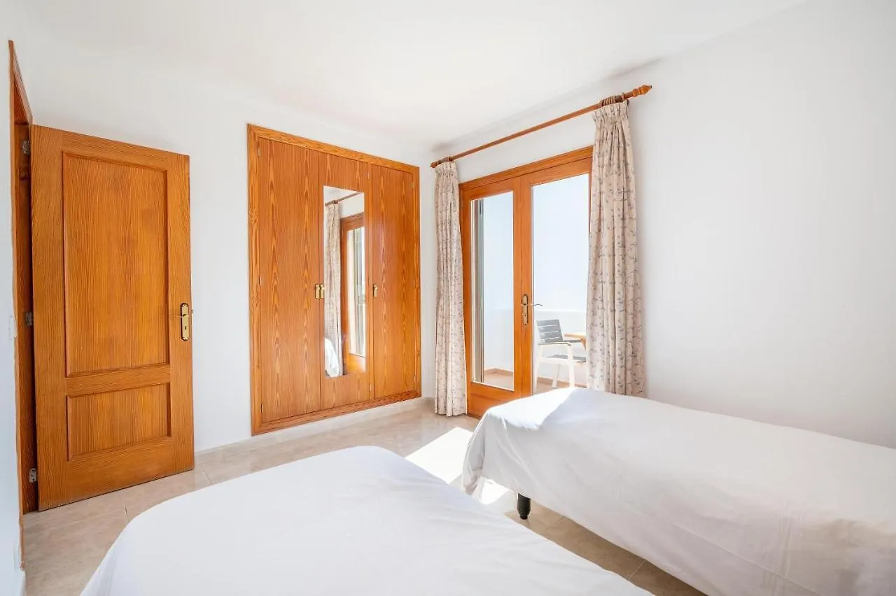 Apartamentos Karin 2ºd Cala d'Or  0*, Cala d'Or (Mallorca) Spain